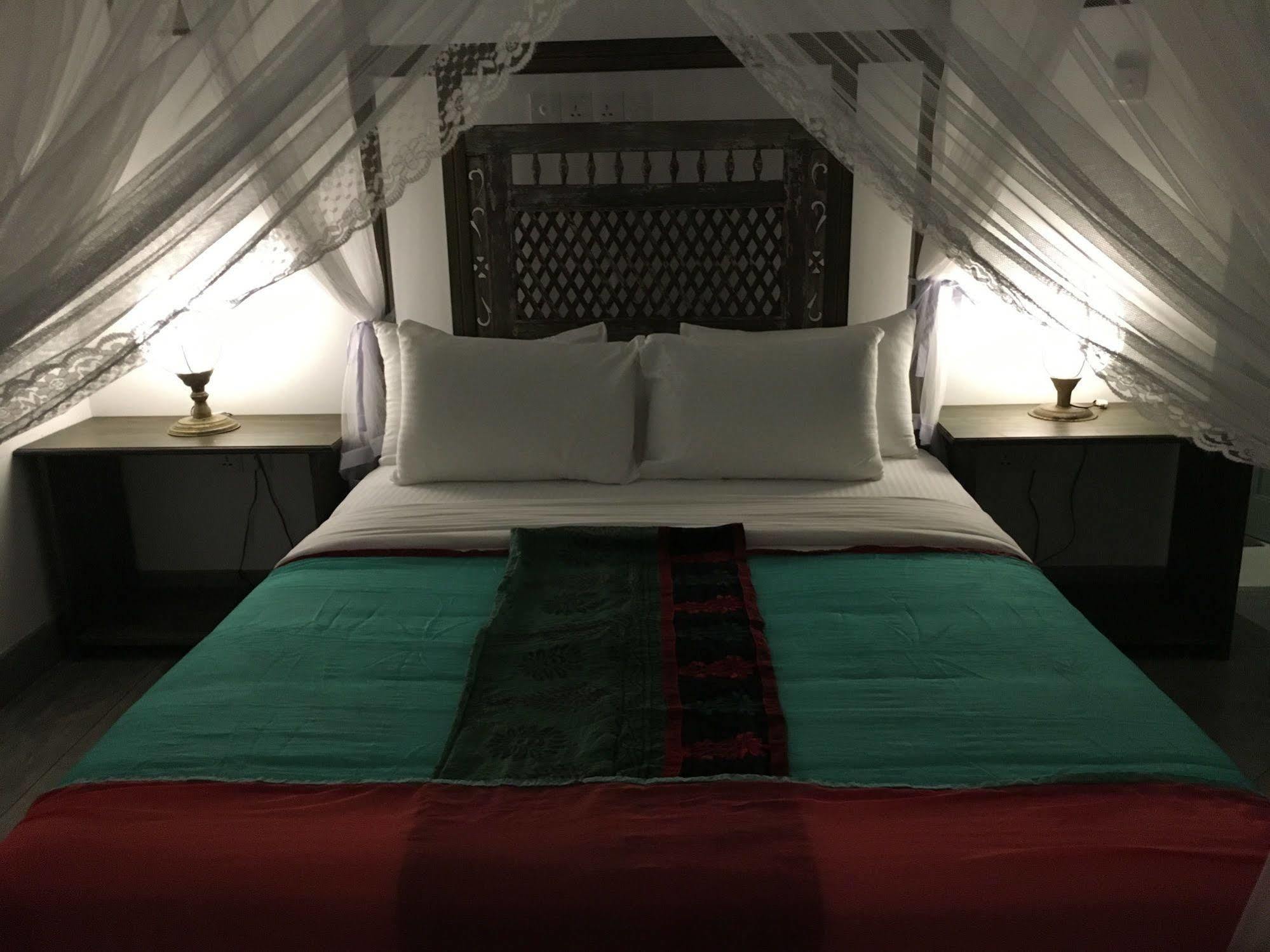 Khalid'S Guest House Galle Buitenkant foto