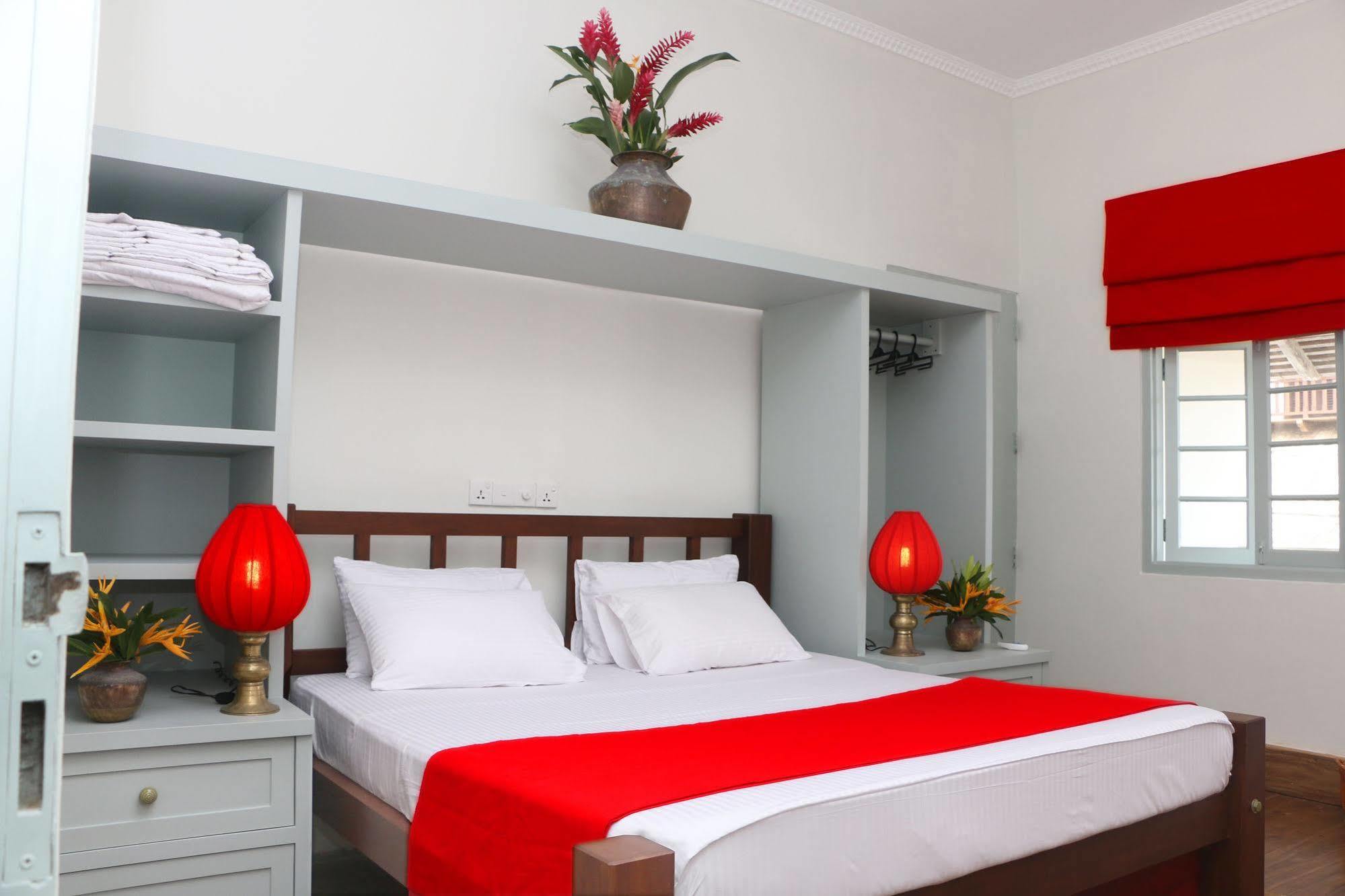 Khalid'S Guest House Galle Buitenkant foto