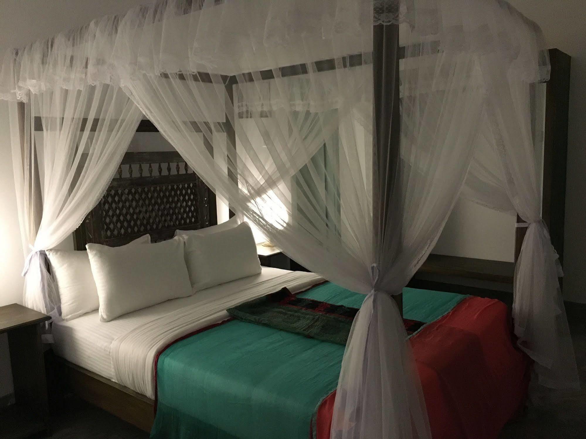 Khalid'S Guest House Galle Buitenkant foto